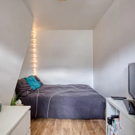 Cozy Studio Near The Gare Du Nord Station Apartment *